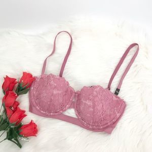 NWT Victoria's Secret Bra 32D